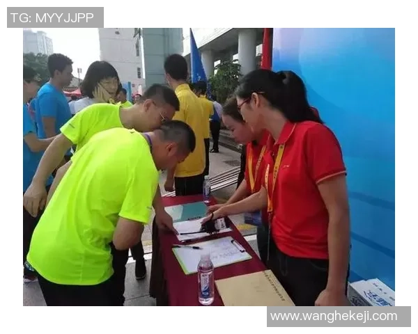 汕尾足球比赛精彩纷呈各队争夺冠军展现青春活力与团队精神